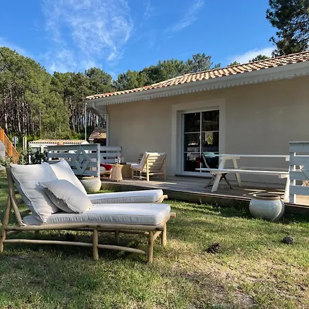 La Des Pins