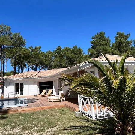 La Des Pins Villa